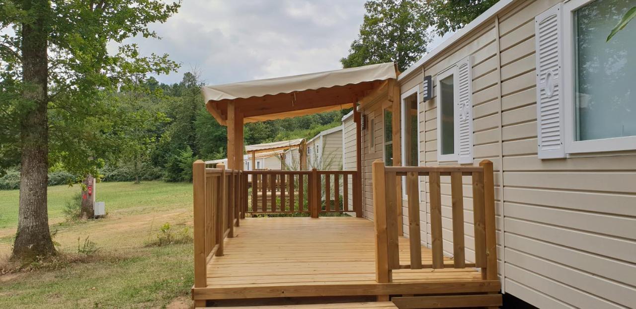 Mobil Home Xxl2 4 Chambres - Camping De Maillac Sainte-Nathalène Kültér fotó