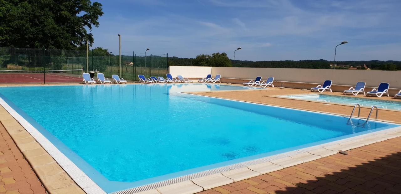Mobil Home Xxl2 4 Chambres - Camping De Maillac Sainte-Nathalène Kültér fotó